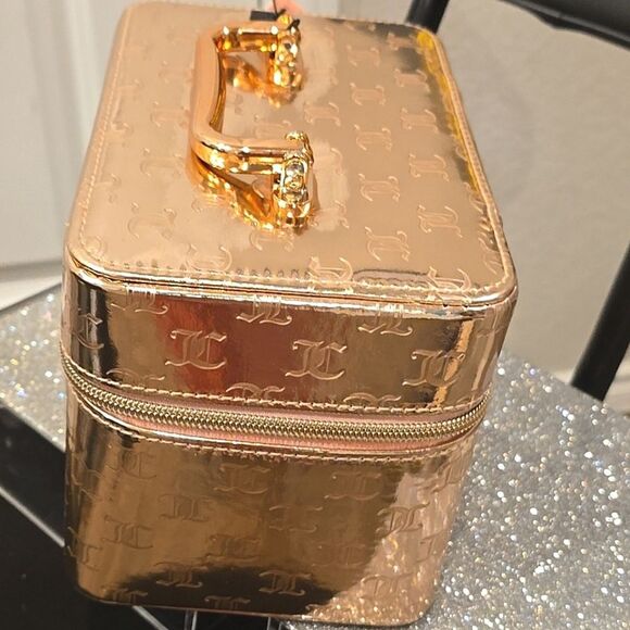 Juicy Couture Metallic JC Logo Zip Around Travel Traincase- Gold - Picture 6 of 11